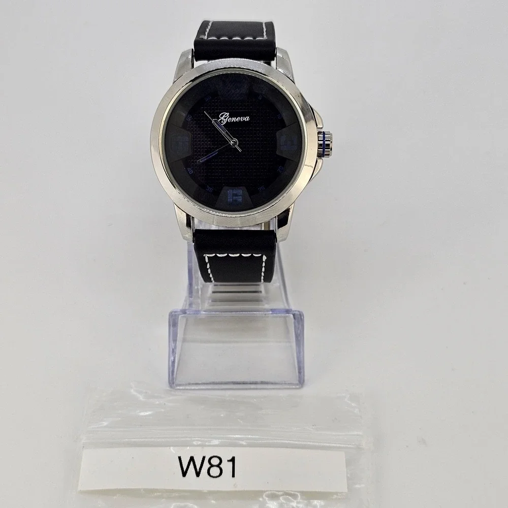 44MM Men's Minimalist Watch Black Dial Black Faux Leather Bands New Battery‎